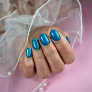 MANICURE & SEMIPERMANENTE START